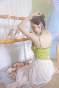 漂亮女邻居
